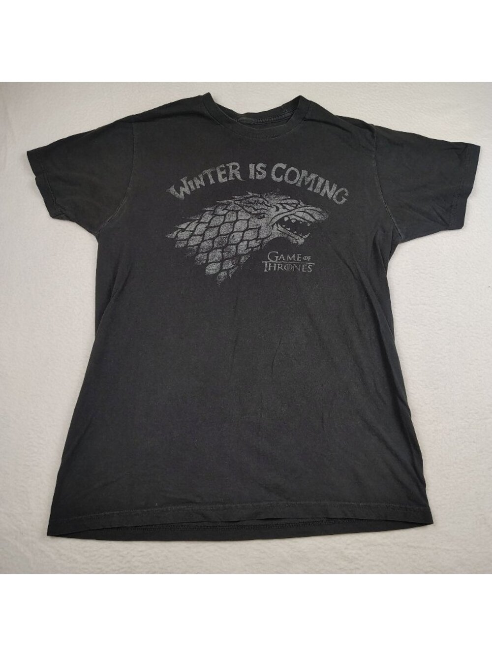 Game of Thrones Tee Shirt Black Stark Direwolf Winter is Coming Mens L fits S